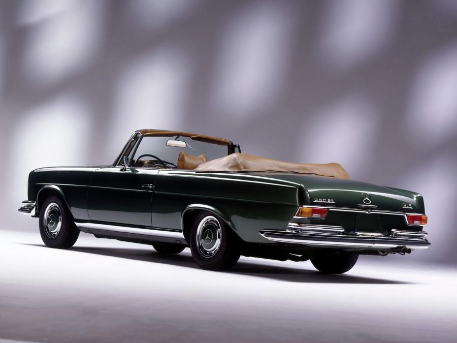  Mercedes-Benz 280 SE 3.5 Cabriolet 1969 года  (фото 3 из 13)